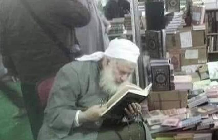 After his solemn funeral.. Who is Sheikh Osama Abdel Azim, who passed away yesterday? (photo)