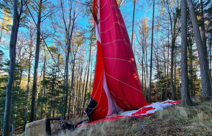 Accident in Lower Austria: hot air balloon crashed with nine people – Austria