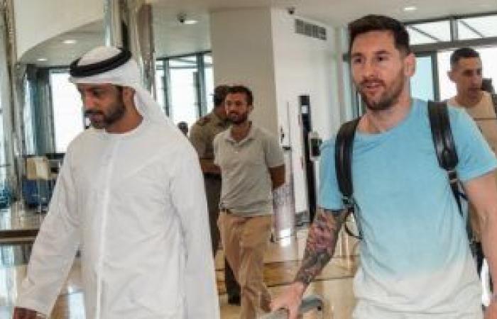 Messi arrives in Abu Dhabi in preparation for the match between Argentina and the Emirates .. Video