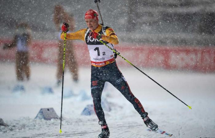 Who is showing / broadcasting Biathlon World Team Challenge on Schalke today live on TV and live stream?