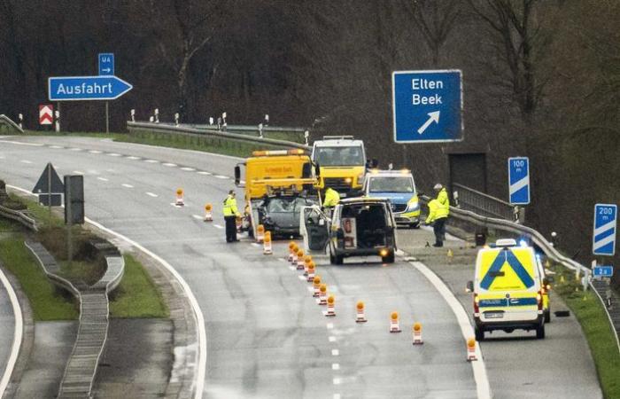 Double accident with Porsches on German highway: four Dutch dead due to skidding sports cars | Interior