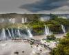 Tourist falls from Iguazu Falls while trying to take a picture and disappears